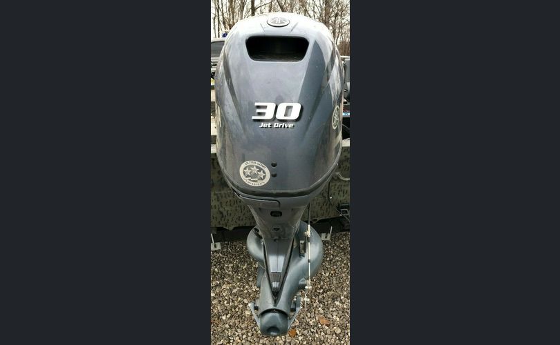 yamaha F40JEA-kuva-2